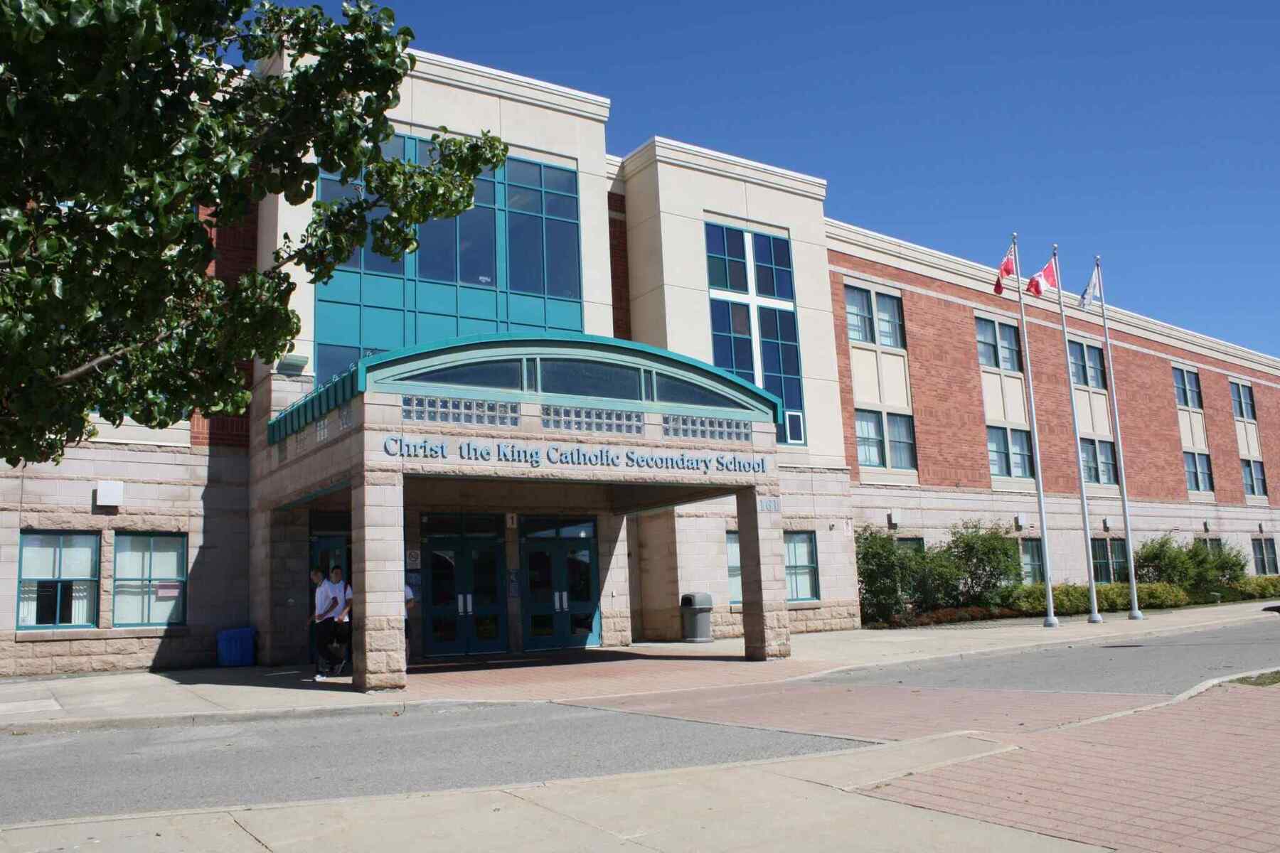 étudier au Canada, programme scolaire Halton Ontario, éducation internationale, séjour linguistique et académique en Ontario, immersion en anglais au Canada, enseignement catholique